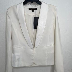 Woman's Blazer - "Ovi" in Off White - Size M